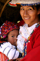 Motherhood - Pisac, Peru